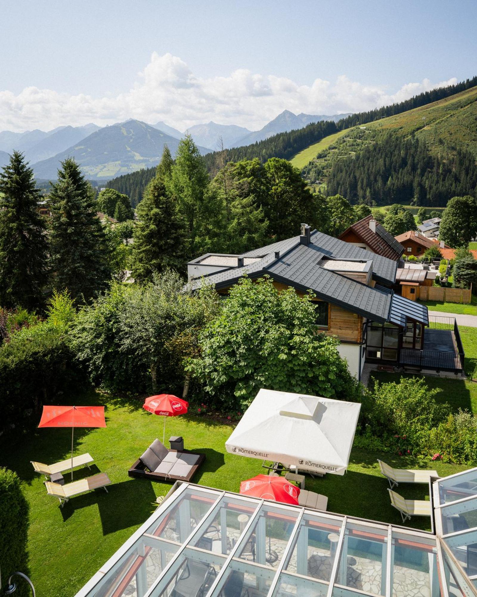 Aparthotel Pfeffermühle Ramsau am Dachstein Exterior foto