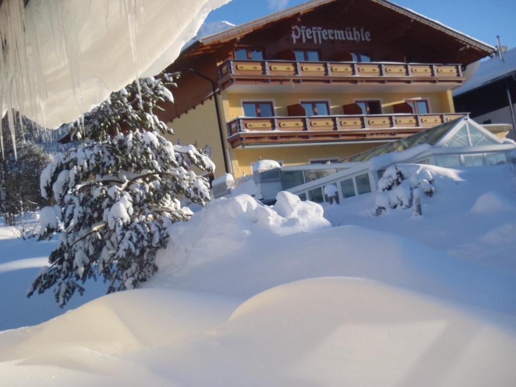 Aparthotel Pfeffermühle Ramsau am Dachstein Exterior foto