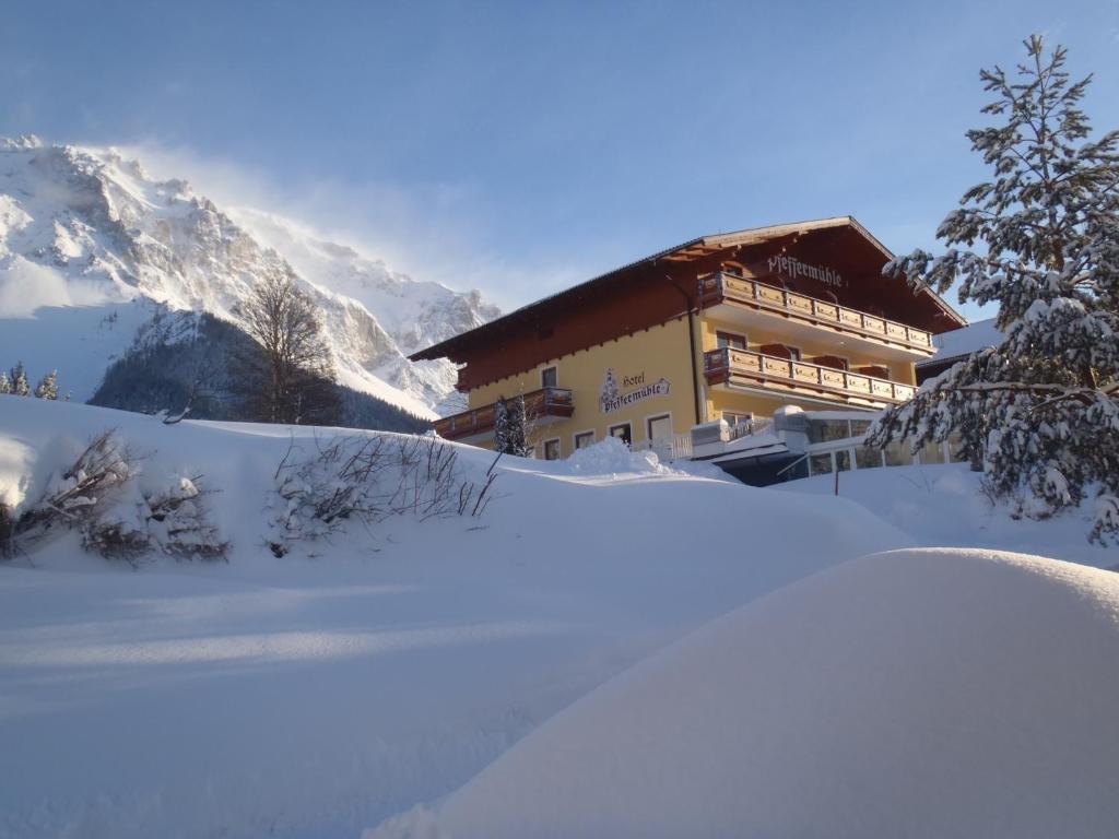 Aparthotel Pfeffermühle Ramsau am Dachstein Exterior foto